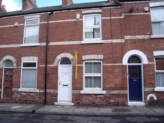 2 bedroom Terraced t...